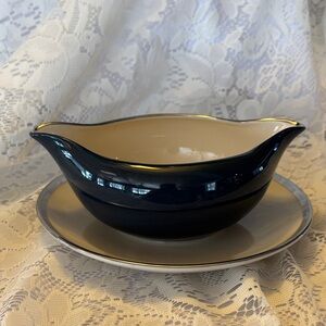 Vintage Flintridge China "Contessa" Gravy Boat - Platinum Trim